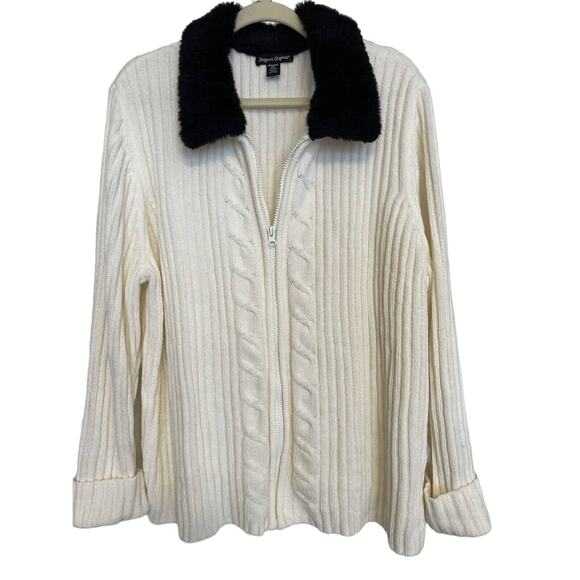 Designers Originals Plus 3X Ivory Sweater Cardigan w/ Black Faux Fur Collar - Picture 1 of 11